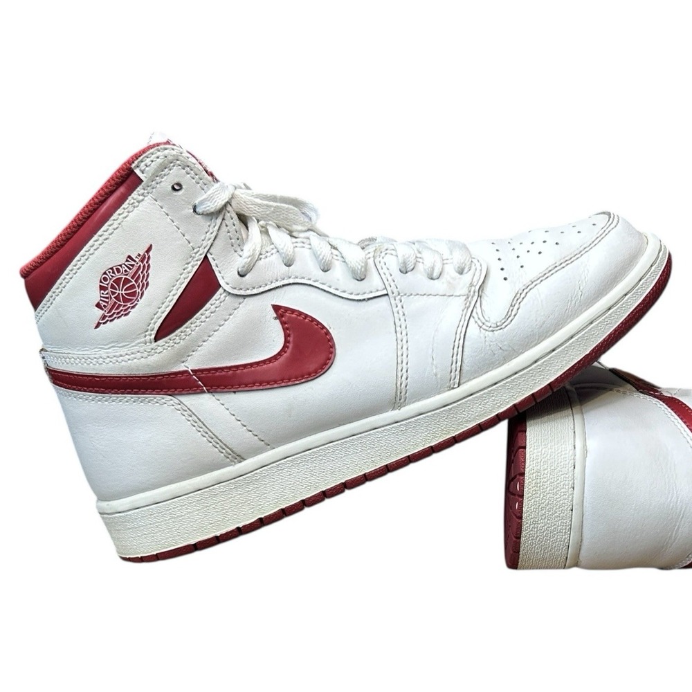 NIKE Air Jordan 1 Retro High Metallic Red White 2017 575441-103 sz 7 Youth